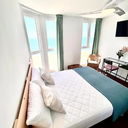 Gatu Premium Esmeralda Apartment